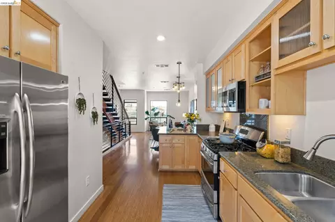 Other - 1780 12th St, Oakland, CA 94607 photo 4 of 8