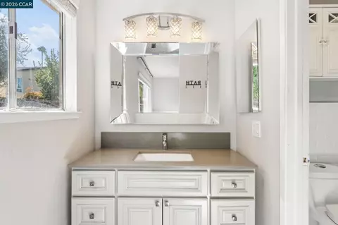 Bath - 4475 Barberry, Concord, CA 94521 photo 3 of 5
