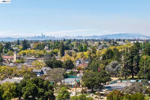View/Area - 3257 Central Ave, Alameda, CA 94501 photo 3 of 4