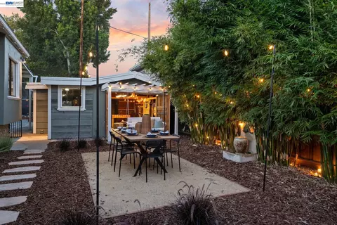Exterior - 3257 Central Ave, Alameda, CA 94501 photo 11 of 18