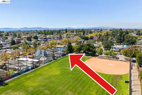 View/Area - 3257 Central Ave, Alameda, CA 94501 photo 2 of 4