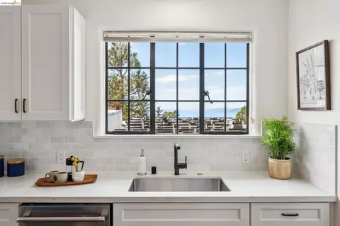 Kitchen - 54 Colorado Ave, Berkeley, CA 94707 photo 3 of 5