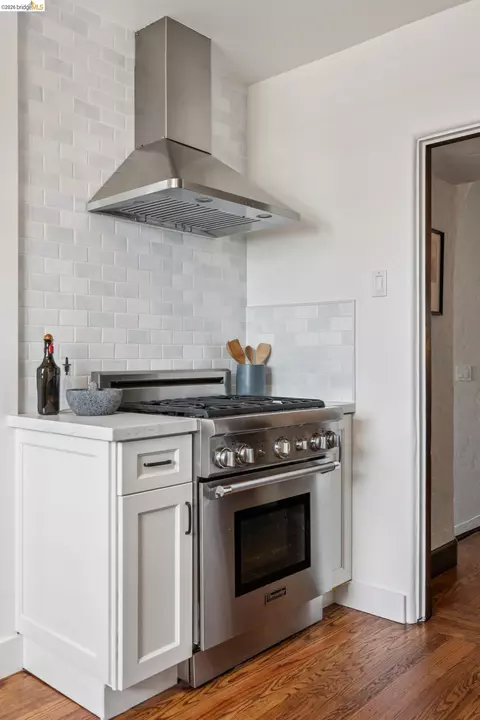Kitchen - 54 Colorado Ave, Berkeley, CA 94707 photo 5 of 5