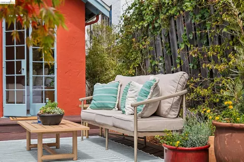 Exterior - 54 Colorado Ave, Berkeley, CA 94707 photo 5 of 9