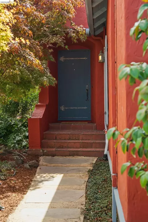 Other - 54 Colorado Ave, Berkeley, CA 94707 photo 1 of 10
