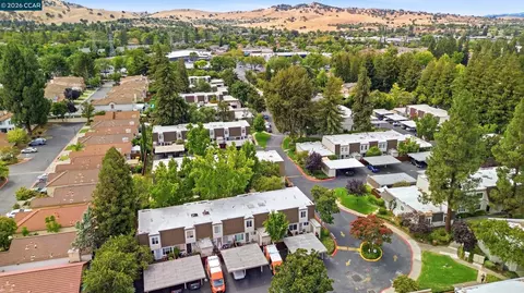 View/Area - 1571 Schenone Ct #A, Concord, CA 94521 photo 7 of 7