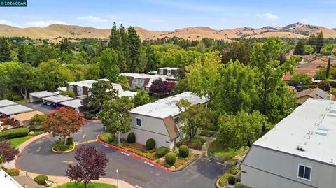 View/Area - 1571 Schenone Ct #A, Concord, CA 94521 photo 3 of 7
