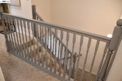 Entry Way - 1234 Willow St, Oakland, CA 94607 photo 2 of 4
