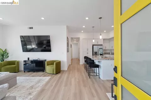 Entry Way - 2260 Solace Vis, Fairfield, CA 94533 photo 2 of 2