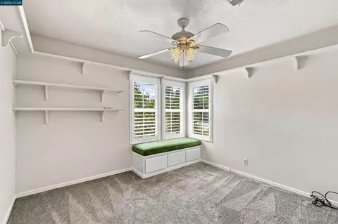 Bedroom - 148 Roslyn Dr, Concord, CA 94518 photo 2 of 6