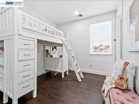 Bedroom - 2092 Central Pkwy, Dublin, CA 94568 photo 6 of 6