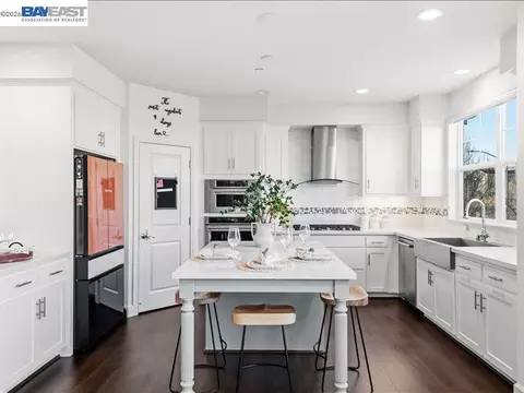 Kitchen - 2092 Central Pkwy, Dublin, CA 94568 photo 1 of 3