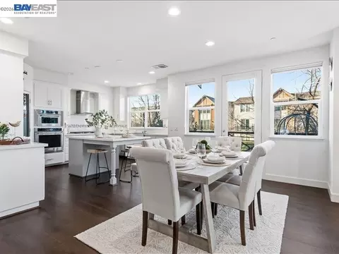 Dining - 2092 Central Pkwy, Dublin, CA 94568 photo 1 of 1