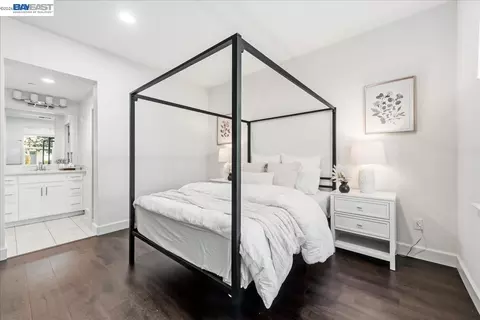 Bedroom - 2092 Central Pkwy, Dublin, CA 94568 photo 4 of 6