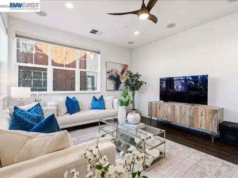 Living - 2092 Central Pkwy, Dublin, CA 94568 photo 2 of 2