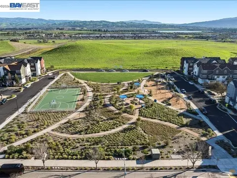 View/Area - 2092 Central Pkwy, Dublin, CA 94568 photo 1 of 1