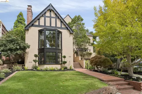 312 Saint James Dr, Piedmont, CA 94611