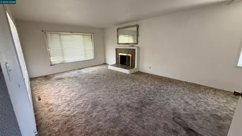 Living - 176 Sequoia Dr, Pittsburg, CA 94565 photo 1 of 1