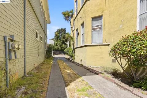Exterior - 1631 Linden St, Oakland, CA 94607 photo 7 of 7