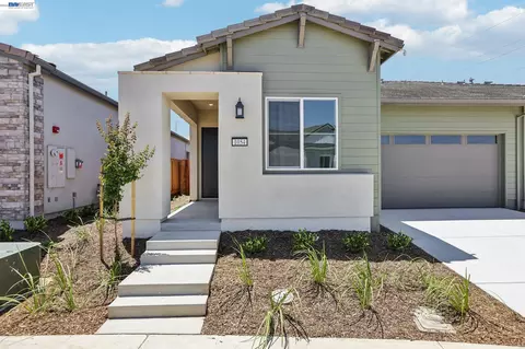 1054 Riverbend Dr, Brentwood, CA 94513