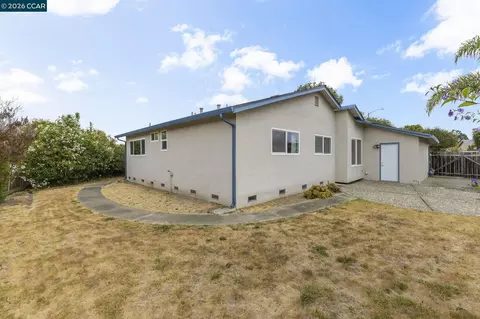 Exterior - 7601 Redbud Ct, Newark, CA 94560 photo 7 of 15