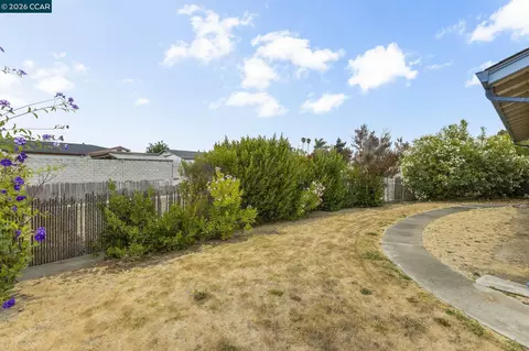 Exterior - 7601 Redbud Ct, Newark, CA 94560 photo 12 of 15