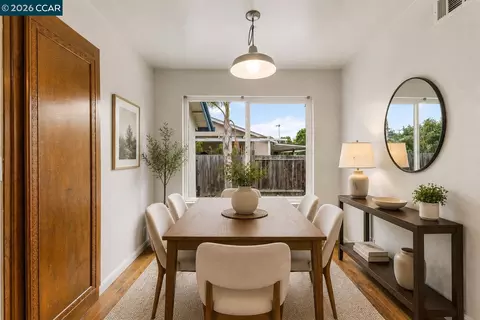 Dining - 7601 Redbud Ct, Newark, CA 94560 photo 1 of 1