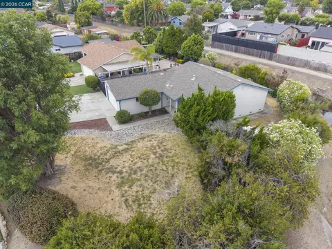View/Area - 7601 Redbud Ct, Newark, CA 94560 photo 7 of 11