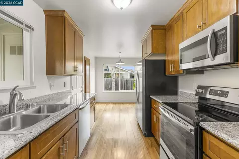 Kitchen - 7601 Redbud Ct, Newark, CA 94560 photo 1 of 3