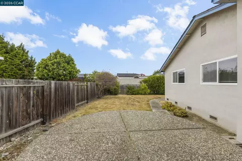 Exterior - 7601 Redbud Ct, Newark, CA 94560 photo 9 of 15