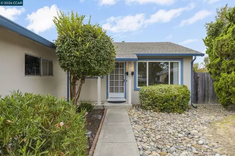 Exterior - 7601 Redbud Ct, Newark, CA 94560 photo 3 of 15