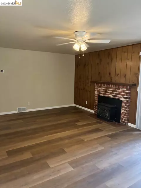 Living - 1280 Dodd Ct, Merced, CA 95341 photo 1 of 2