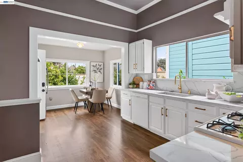 Kitchen - 1320 9th St, Alameda, CA 94501 photo 3 of 5
