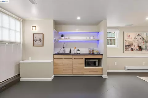 Kitchen - 1320 9th St, Alameda, CA 94501 photo 5 of 5
