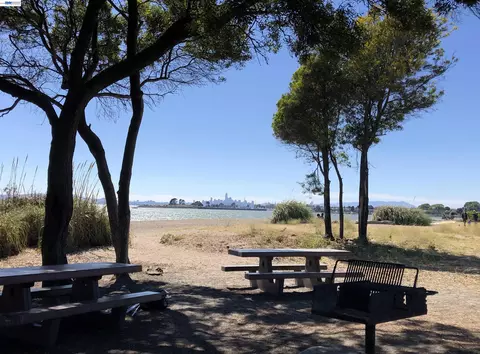 View/Area - 1320 9th St, Alameda, CA 94501 photo 1 of 1