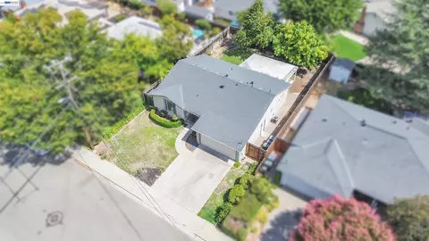 View/Area - 1400 Wagoner Dr, Livermore, CA 94550 photo 4 of 10
