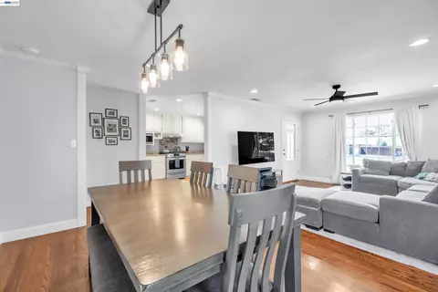 Dining - 1400 Wagoner Dr, Livermore, CA 94550 photo 1 of 2