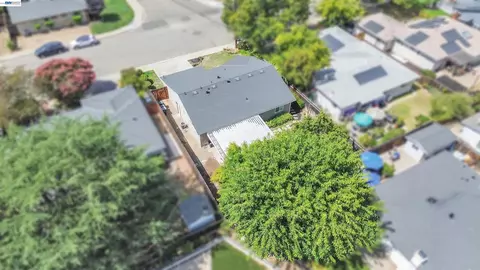 View/Area - 1400 Wagoner Dr, Livermore, CA 94550 photo 5 of 10