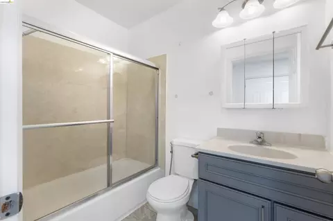 Bath - 14785 Van Ave, San Leandro, CA 94578 photo 2 of 2