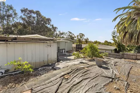 Exterior - 14785 Van Ave, San Leandro, CA 94578 photo 6 of 6