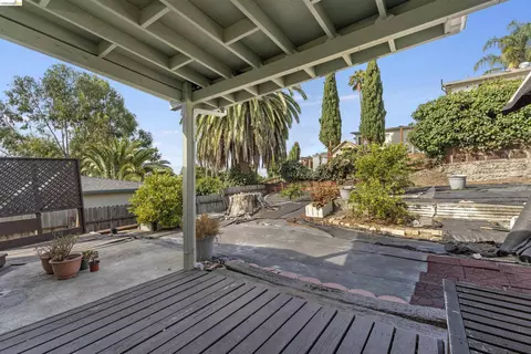 Exterior - 14785 Van Ave, San Leandro, CA 94578 photo 3 of 6