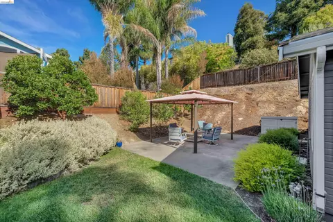 Exterior - 1835 Mountview Ter, Benicia, CA 94510 photo 4 of 8