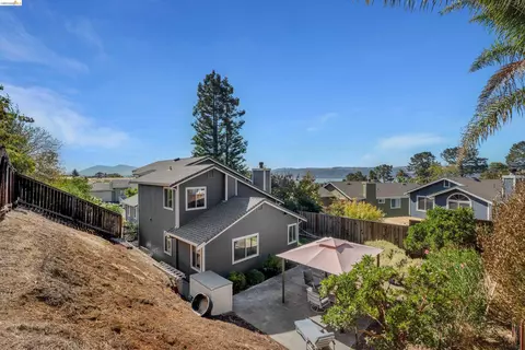 Exterior - 1835 Mountview Ter, Benicia, CA 94510 photo 6 of 8