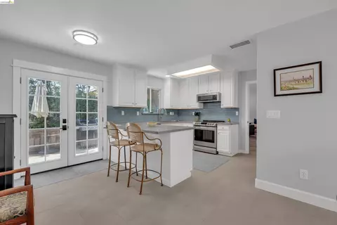 Kitchen - 1835 Mountview Ter, Benicia, CA 94510 photo 1 of 4
