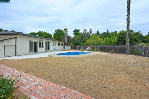Exterior - 21 Eric Ct, Pleasant Hill, CA 94523 photo 3 of 12