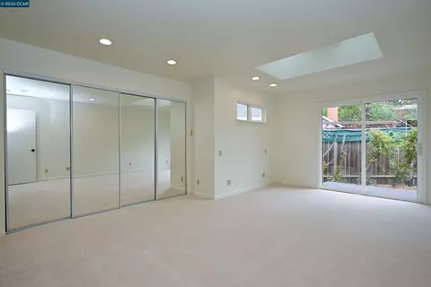 Bedroom - 21 Eric Ct, Pleasant Hill, CA 94523 photo 3 of 9