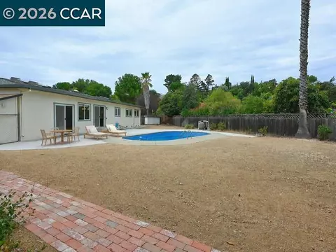 Exterior - 21 Eric Ct, Pleasant Hill, CA 94523 photo 4 of 12