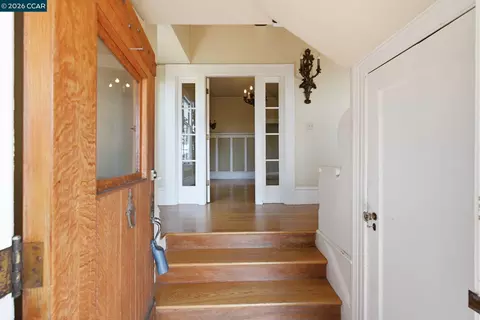 Entry Way - 1683 La Loma Ave, Berkeley, CA 94709 photo 1 of 2