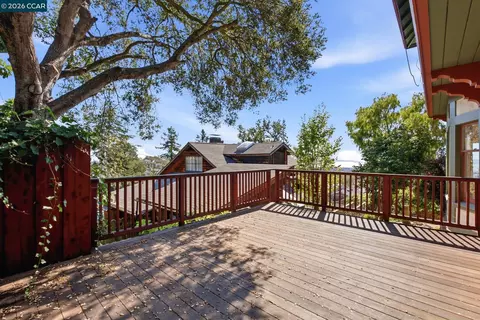 Exterior - 1683 La Loma Ave, Berkeley, CA 94709 photo 10 of 13