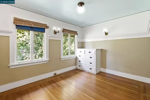 Bedroom - 1683 La Loma Ave, Berkeley, CA 94709 photo 4 of 9